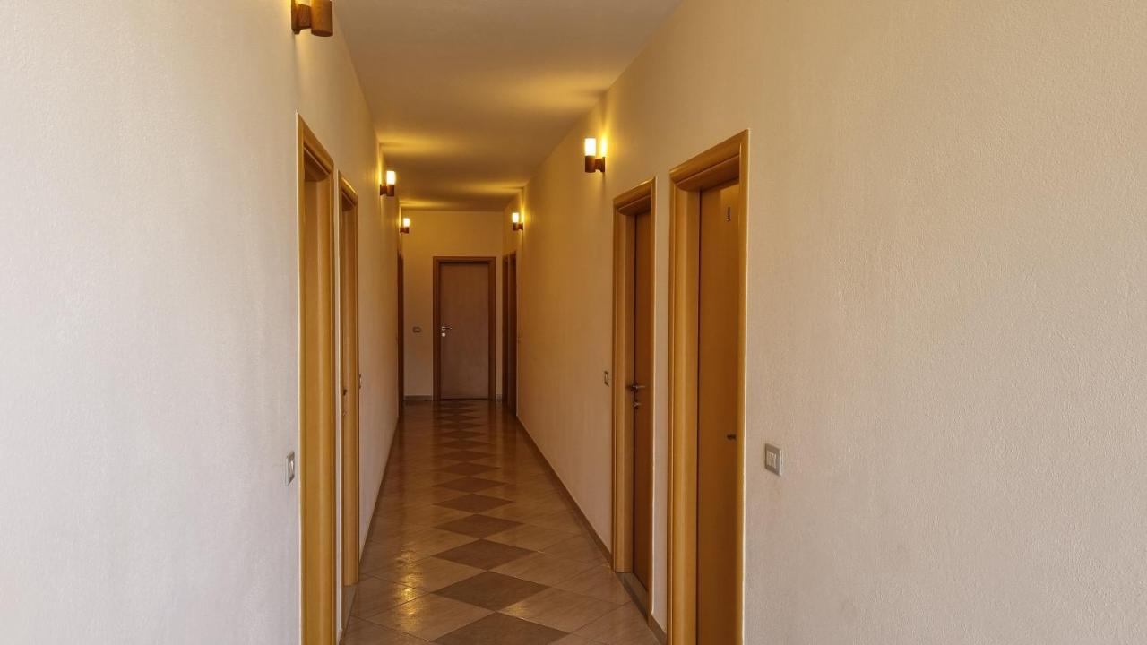 Hotel Anmaor Qeparo Esterno foto
